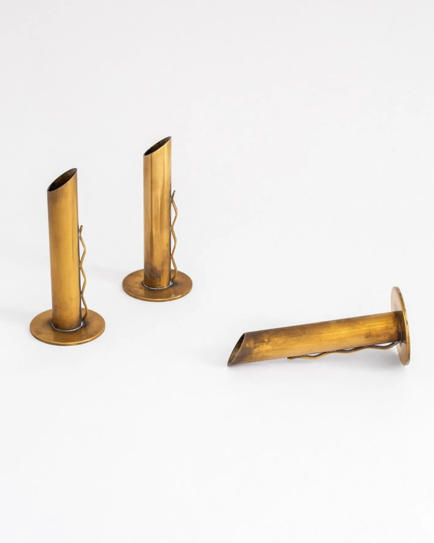 Mid-Century Vasen aus patiniertem Messing von Ystad-Metall, 1950er, 3er Set