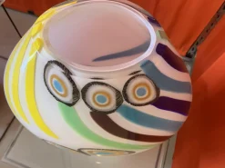 Milchweiße Tischlampe aus Muranoglas von Simoeng