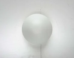 Minimalistische Mid-Century Modern Decken- oder Wandlampe von Wilhelm Wagenfeld für Lindner, 1950er