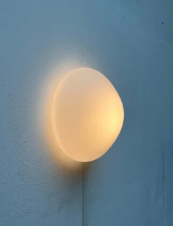 Minimalistische Mid-Century Modern Decken- oder Wandlampe von Wilhelm Wagenfeld für Lindner, 1950er