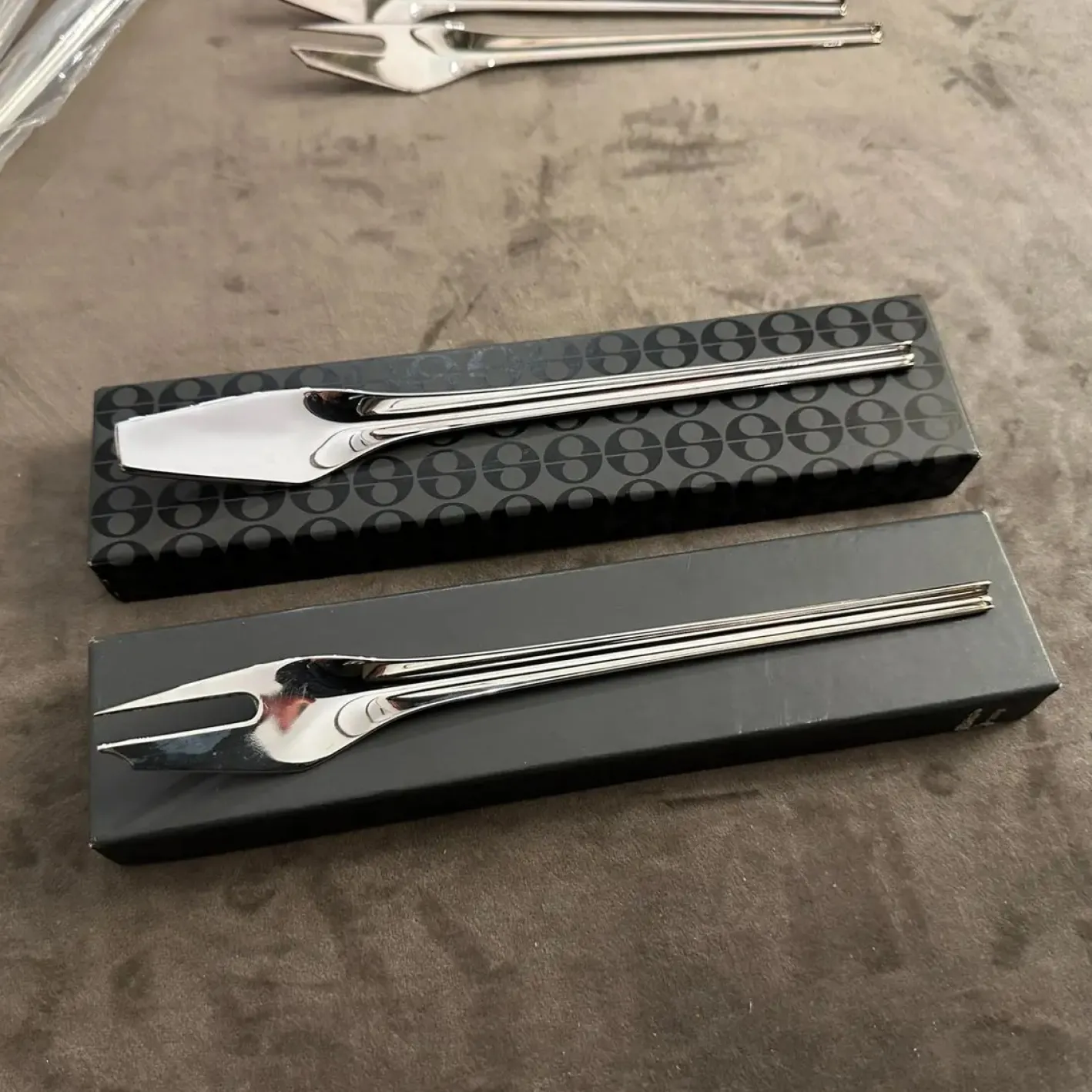 Minimalist Silverware from Lino Sabattini, 1990s, Set of 2