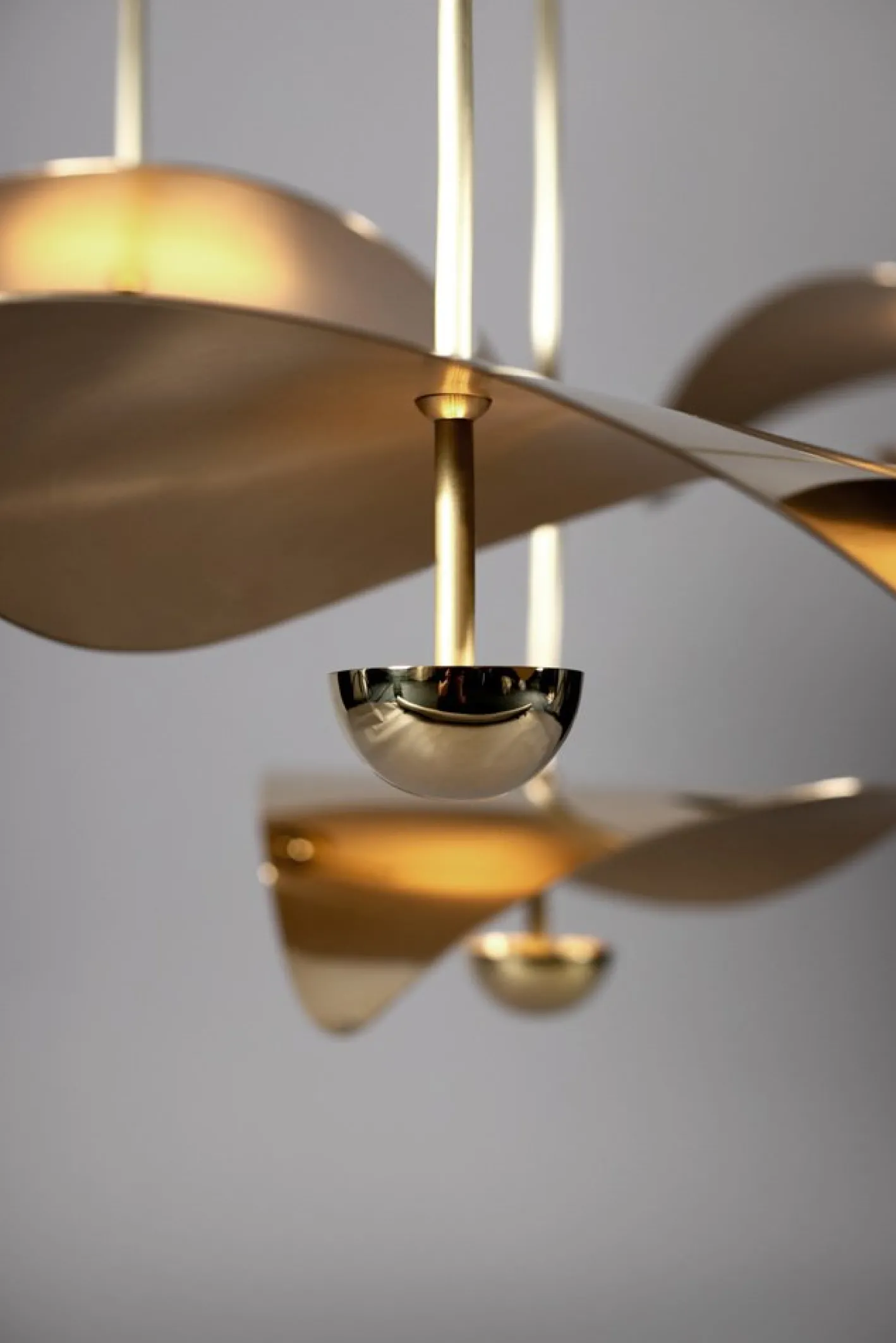 Mittlerer Bonnie Cluster Led Kronleuchter von Ovature Studio, 5 . Set