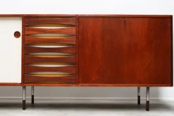 Modell 29A Triennale Sideboard aus Teak von Arne Vodder für Sibast, Denmark, 1958