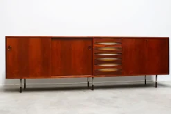 Modell 29A Triennale Sideboard aus Teak von Arne Vodder für Sibast, Denmark, 1958