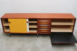Modell 29A Triennale Sideboard aus Teak von Arne Vodder für Sibast, Denmark, 1958