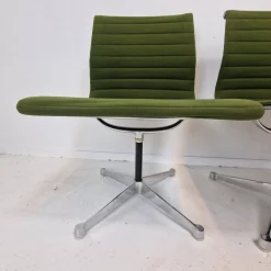 Modell EA 105 Stühle von Eames für Herman Miller, 1970er, 5er Set