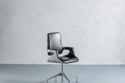 Modell 151S Schreibtischstuhl von Hadi Tehrani für Intersthul, 2000er