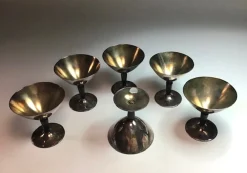 Moderne Cocktailgläser aus Metall von Folke Arström für Gab, 1930er, 6 . Set