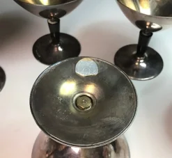 Moderne Cocktailgläser aus Metall von Folke Arström für Gab, 1930er, 6 . Set
