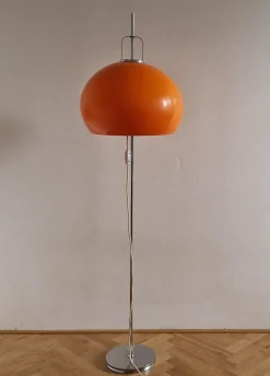Moderne Midcentury Stehlampe von Guzzini, 1970er