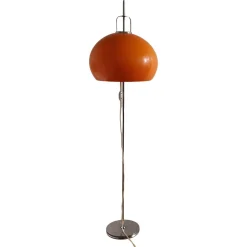 Moderne Midcentury Stehlampe von Guzzini, 1970er