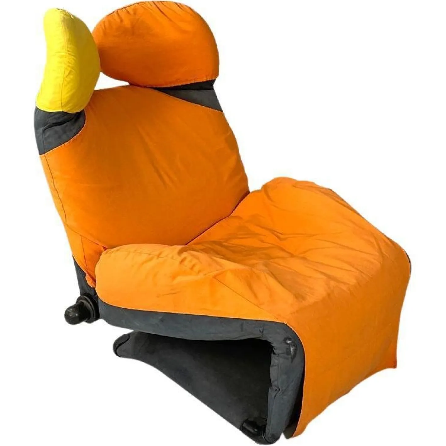 Moderner italienischer Sessel oder Chaiselongue Wink Toshiyuki Kita für Cassina, 1980er Toshiyuki Kita zugeschrieben