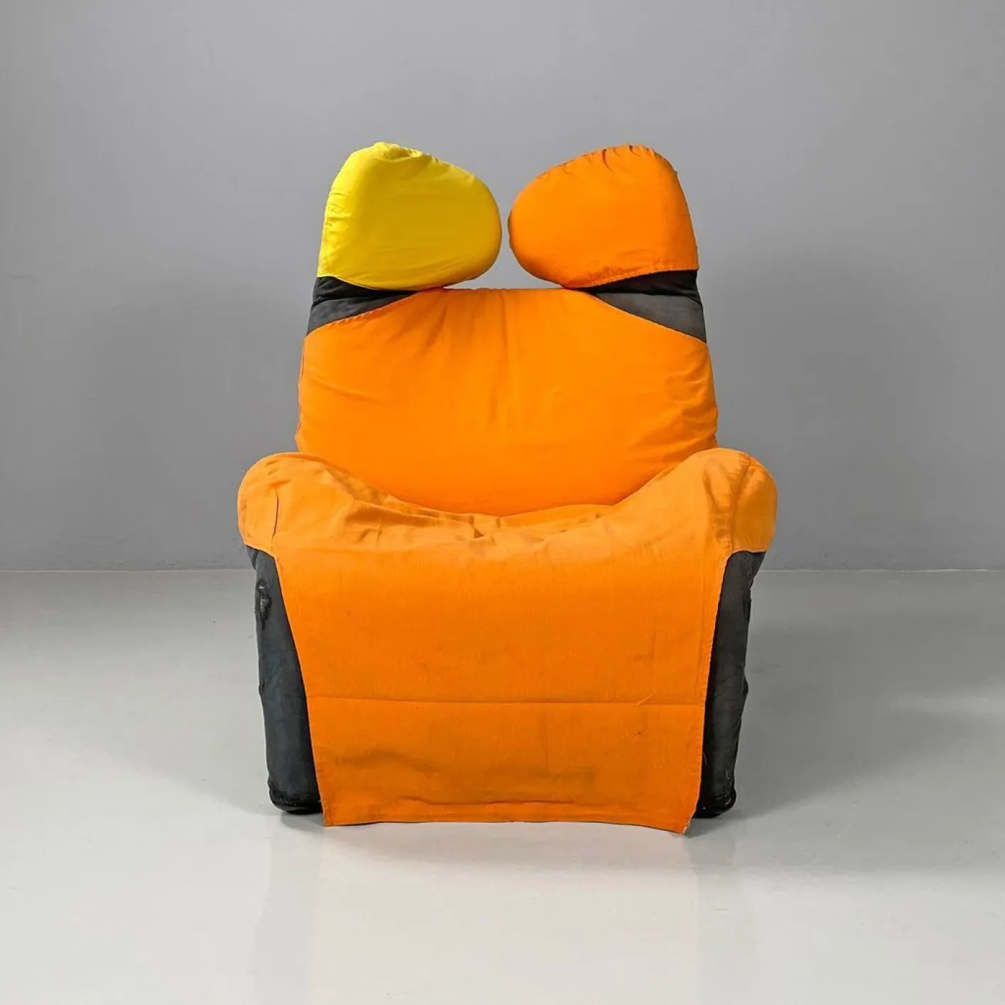 Moderner italienischer Sessel oder Chaiselongue Wink Toshiyuki Kita für Cassina, 1980er Toshiyuki Kita zugeschrieben