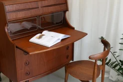 Moderner skandinavischer Sekretär aus Teak von Gunnar Falsig, 1960er