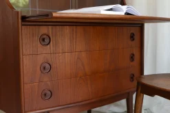 Moderner skandinavischer Sekretär aus Teak von Gunnar Falsig, 1960er