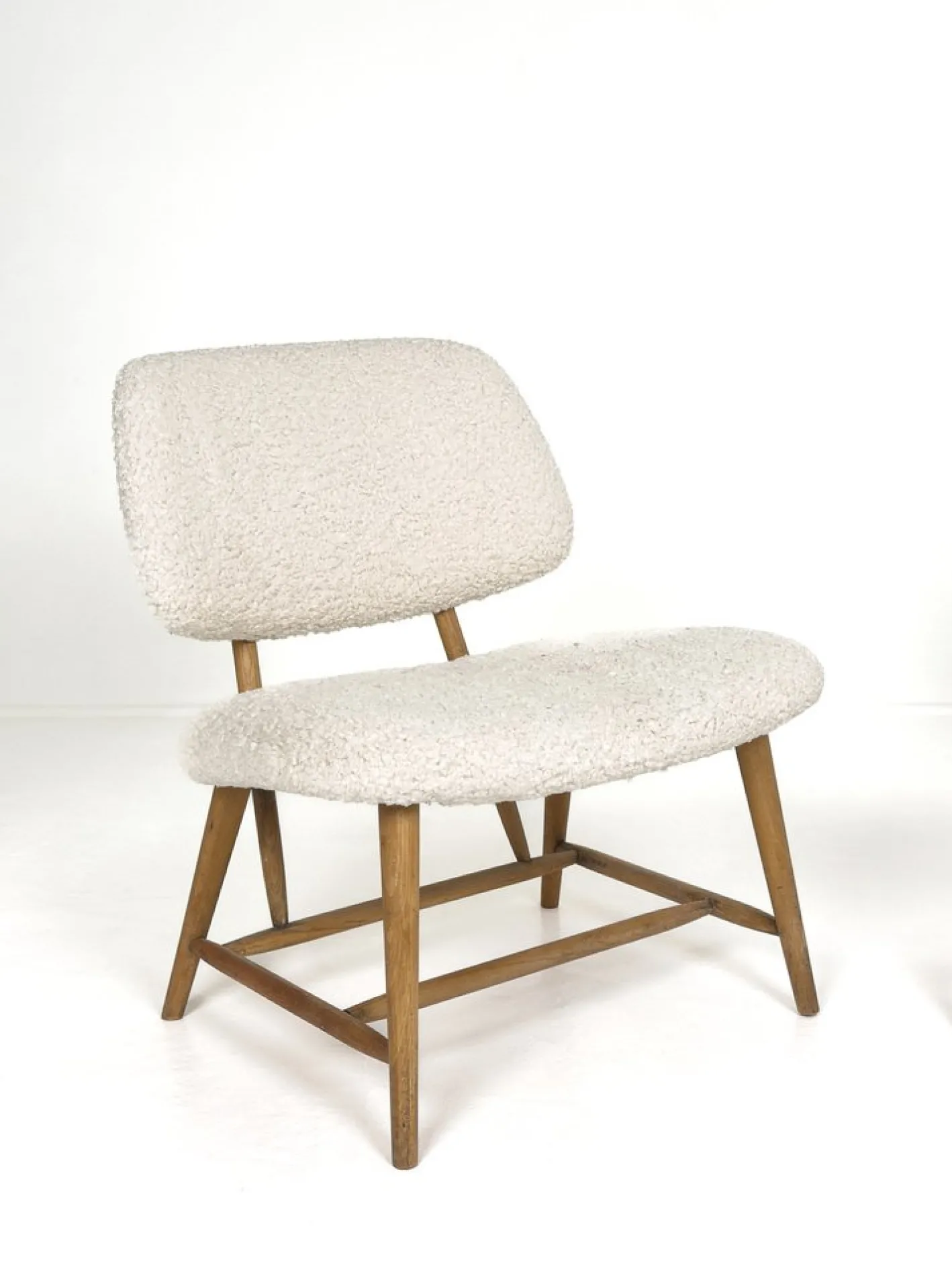 Moderne schwedische Sessel mit elfenbeinfarbenem Bouclé-Bezug von Alf Svensson, 1950, 2er Set