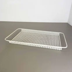 Modernes französisches Rigituelle Tablett aus Metall, Mathieu Matégot zugeschrieben, 1950er