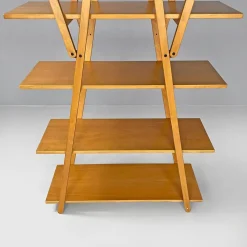 Modernes italienisches Bücherregal aus Holz Nuvola Rossa von Vico Magistretti für Cassina, 1980er