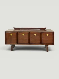 Modernes italienisches Mid-Century Sideboard aus Nussholz mit Messingmedaillons von Paolo Buffa, 1950er