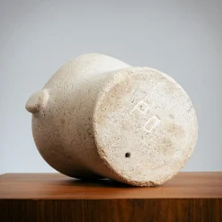 Moderne Skulptur eines Männerkopfes aus Sandstein, 1970er