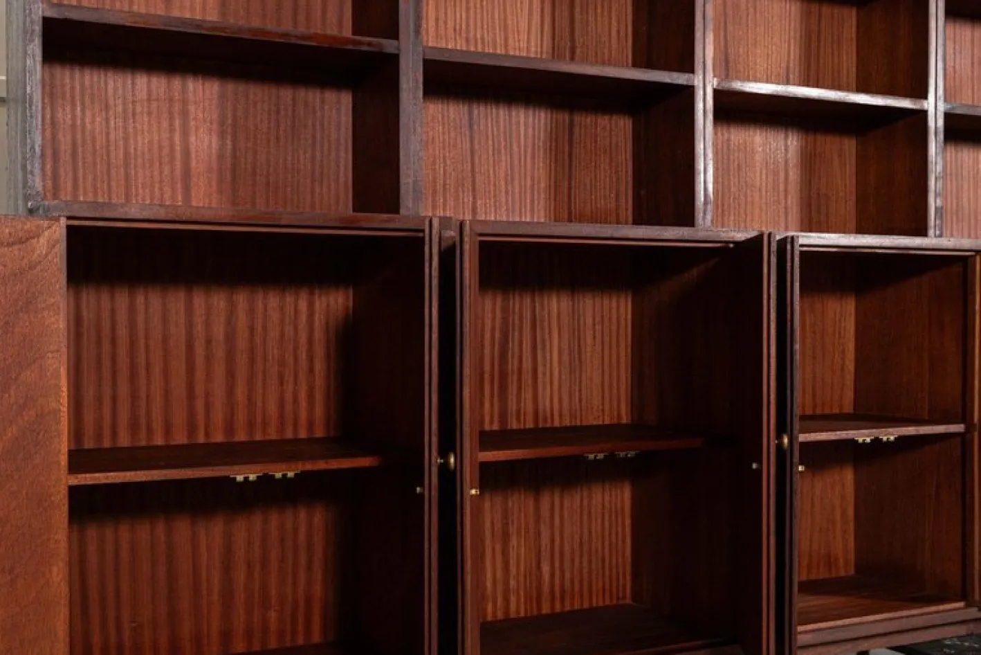 Modernes Mid-Century Bücherregal aus Mahagoni, 1960er