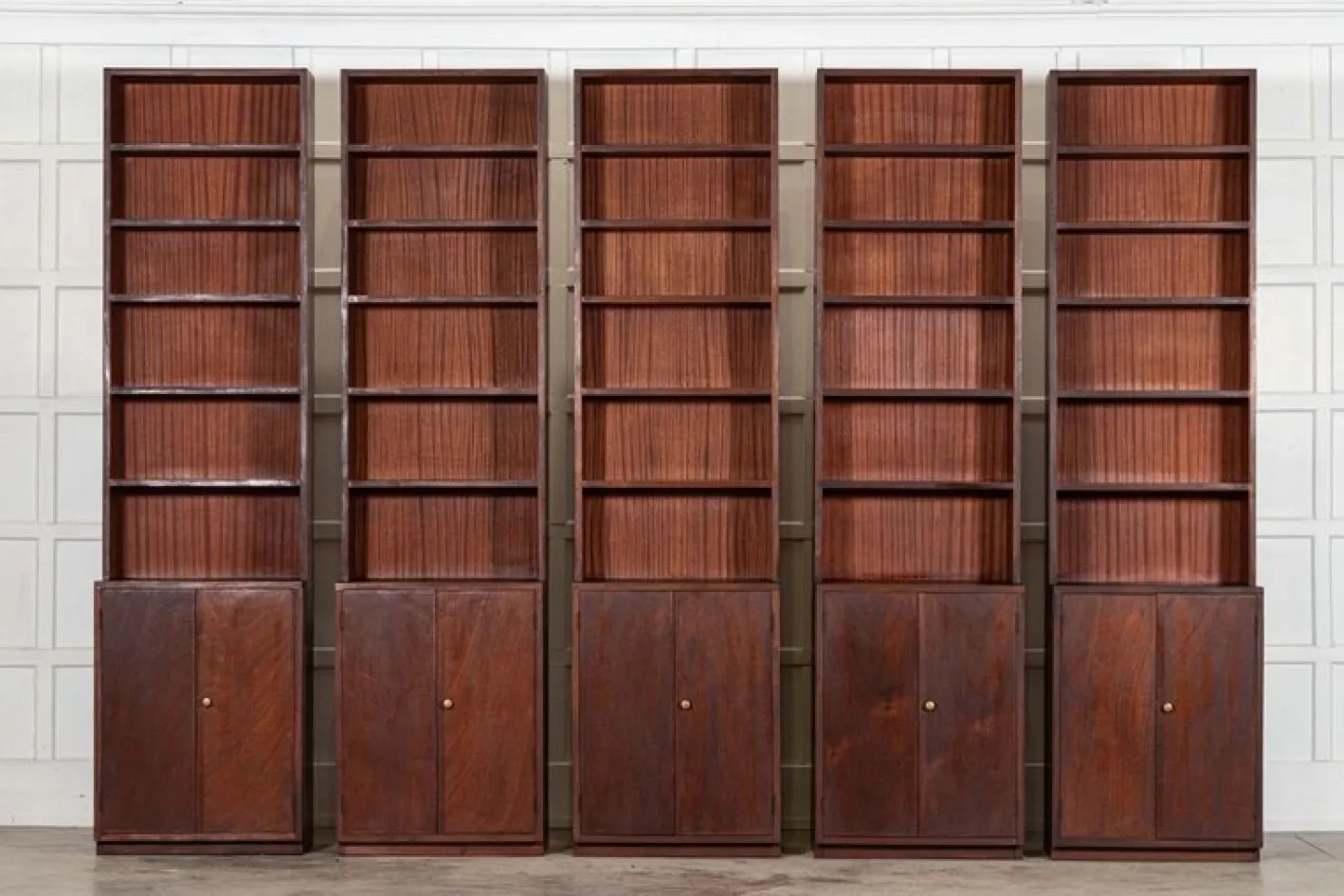 Modernes Mid-Century Bücherregal aus Mahagoni, 1960er