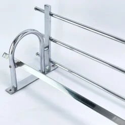 Modernistische Art Deco Bauhaus Garderobe aus Chrom, 1930er