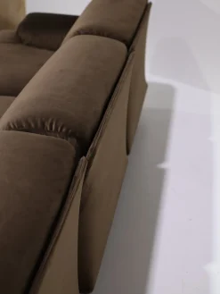 Modulares Fianda Sofa & Sessel aus Braunem Samt von Vico Magistretti für Cassina, 1970er, 4er Set