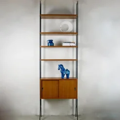 Modulares freistehendes raumhohes italienisches Mid-Century Bücherregal, 1950er