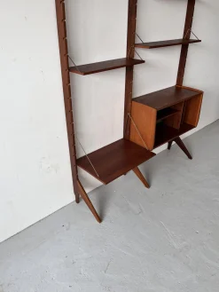 Modulares skandinavisches Bücherregal von John Texmon, 1950er