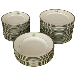 Monogrammiertes SS Tellerset mit Goldverzierungen von Bareuther Bavaria, 1930er, 40 . Set