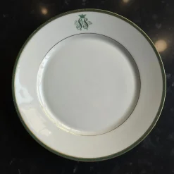 Monogrammiertes SS Tellerset mit Goldverzierungen von Bareuther Bavaria, 1930er, 40 . Set