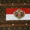Monogrammierte Truhe von Louis Vuitton