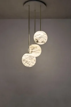 Moon 15 Hängelampe von United Alabaster