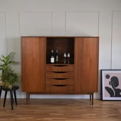 Moran Highboard von Pastform