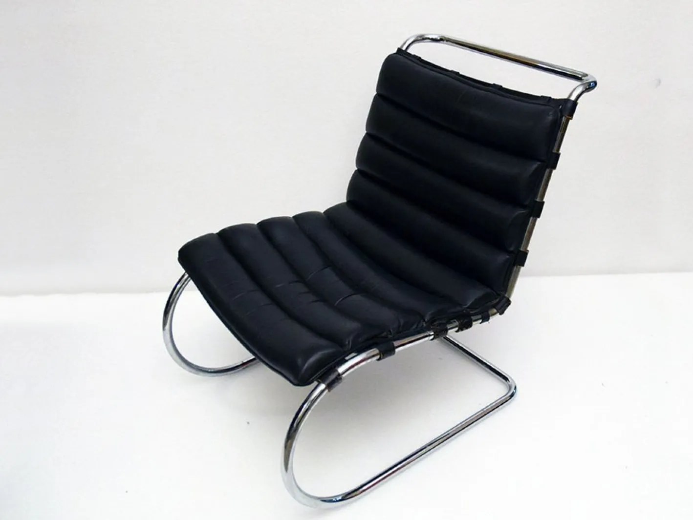MR Series Armlehnstuhl von Ludwig Mies van der Rohe für Knoll, 1980er