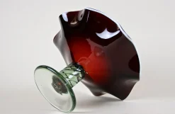 Murano Glas Tafelaufsatz mit dunkelroter Schale, Italien, 1970er
