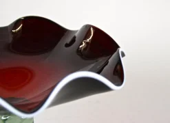 Murano Glas Tafelaufsatz mit dunkelroter Schale, Italien, 1970er