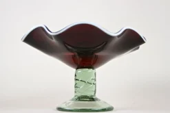 Murano Glas Tafelaufsatz mit dunkelroter Schale, Italien, 1970er