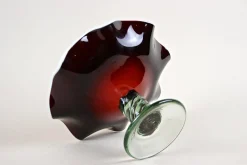 Murano Glas Tafelaufsatz mit dunkelroter Schale, Italien, 1970er
