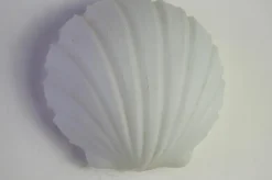 Muschelförmige Wandlampen aus Opalglas von Glashütte Limburg, 1960er, 2er Set