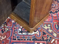Nachttisch aus Nussholz mit weißer Marmorplatte, 19. Jh