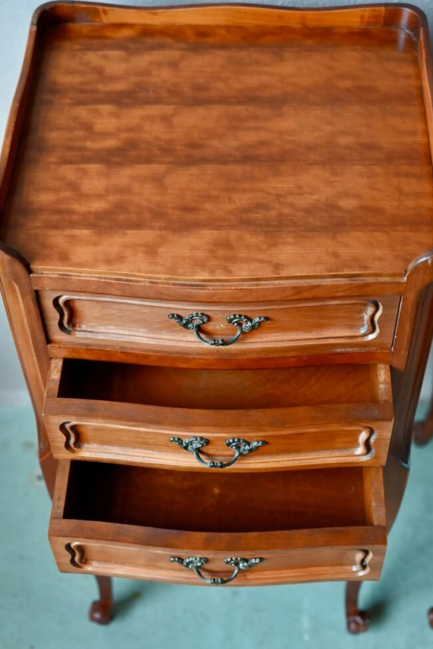 Nachttische im Louis XVI Stil, 1930er, 2er Set