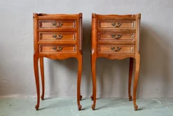 Nachttische im Louis XVI Stil, 1930er, 2er Set