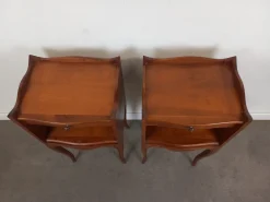 Nachttische im Louis XV Stil, 1950er, 2er Set