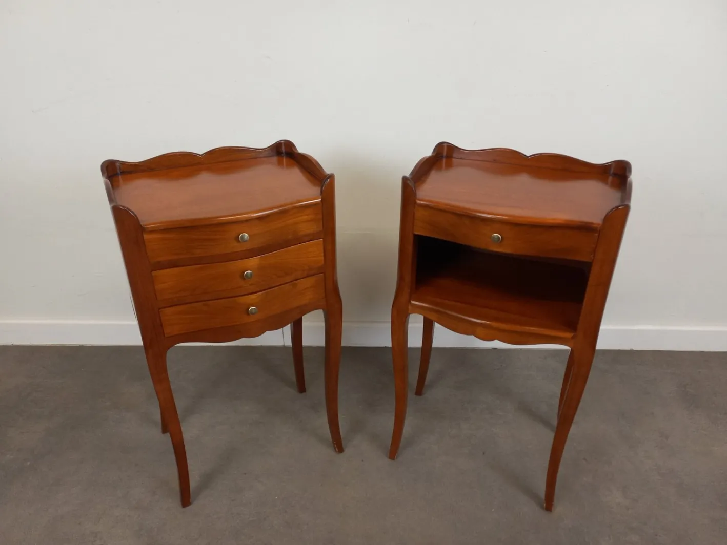 Nachttische im Louis Xv Stil, 1950er, 2er Set