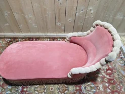 Napoleon III Samt-Chaiselongue in Rosa