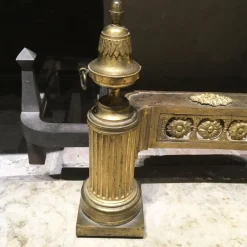 Neoklassizistische Bügel aus Bronze & Eisen, Mitte 18. Jh., Frankreich, 2er Set