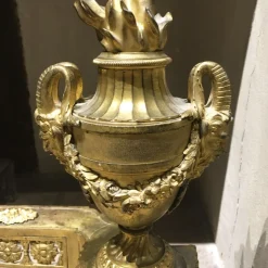 Neoklassizistische Bügel aus Bronze & Eisen, Mitte 18. Jh., Frankreich, 2er Set