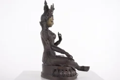 Nepalesische Skulptur einer weiblichen Gottheit in Kupferlegierung, 19. Jh